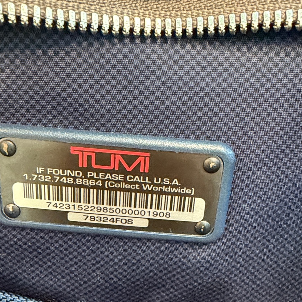 Tumi Taupe Tote Bag with dust cover - Picture 4 of 11